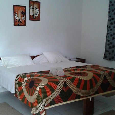 Pensao Residencial Reggio Emilia Đảo Pemba Ngoại thất bức ảnh